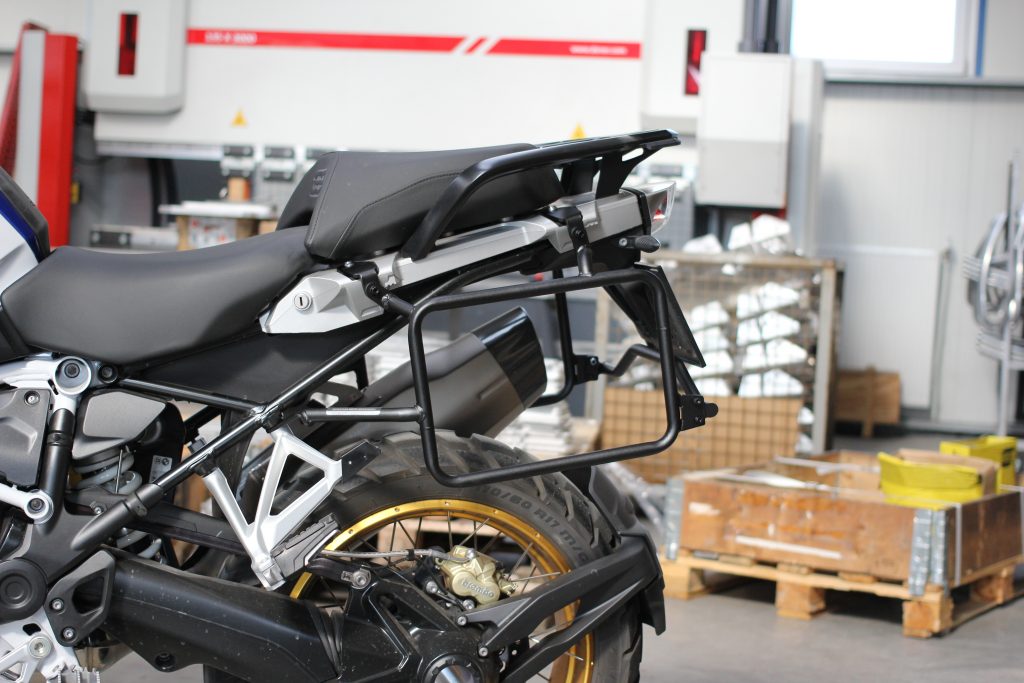BMW R1250GS – Pannier Racks