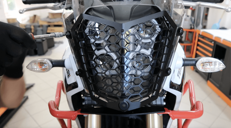 Yamaha Tenere 700 – Headlight Guard - Image 5