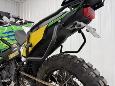 Kawasaki KLE500 – Rackless Luggage Support
